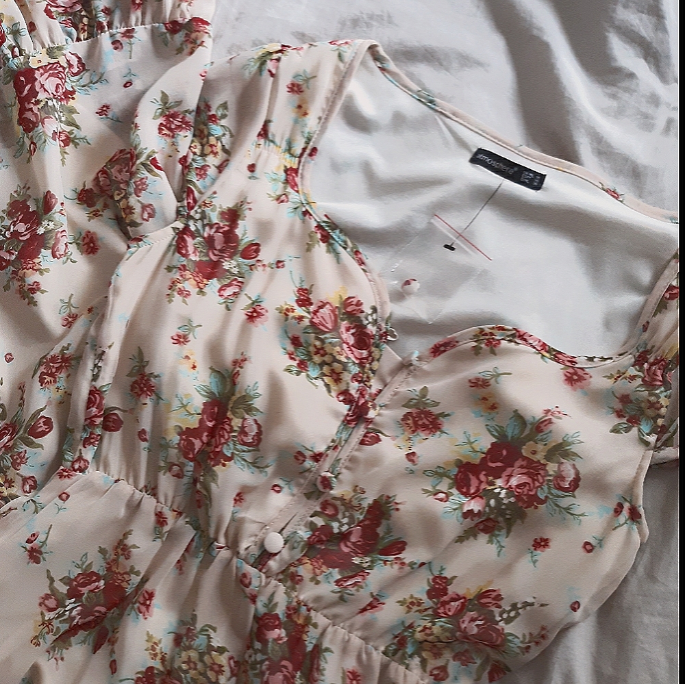 { NEW DRESS }